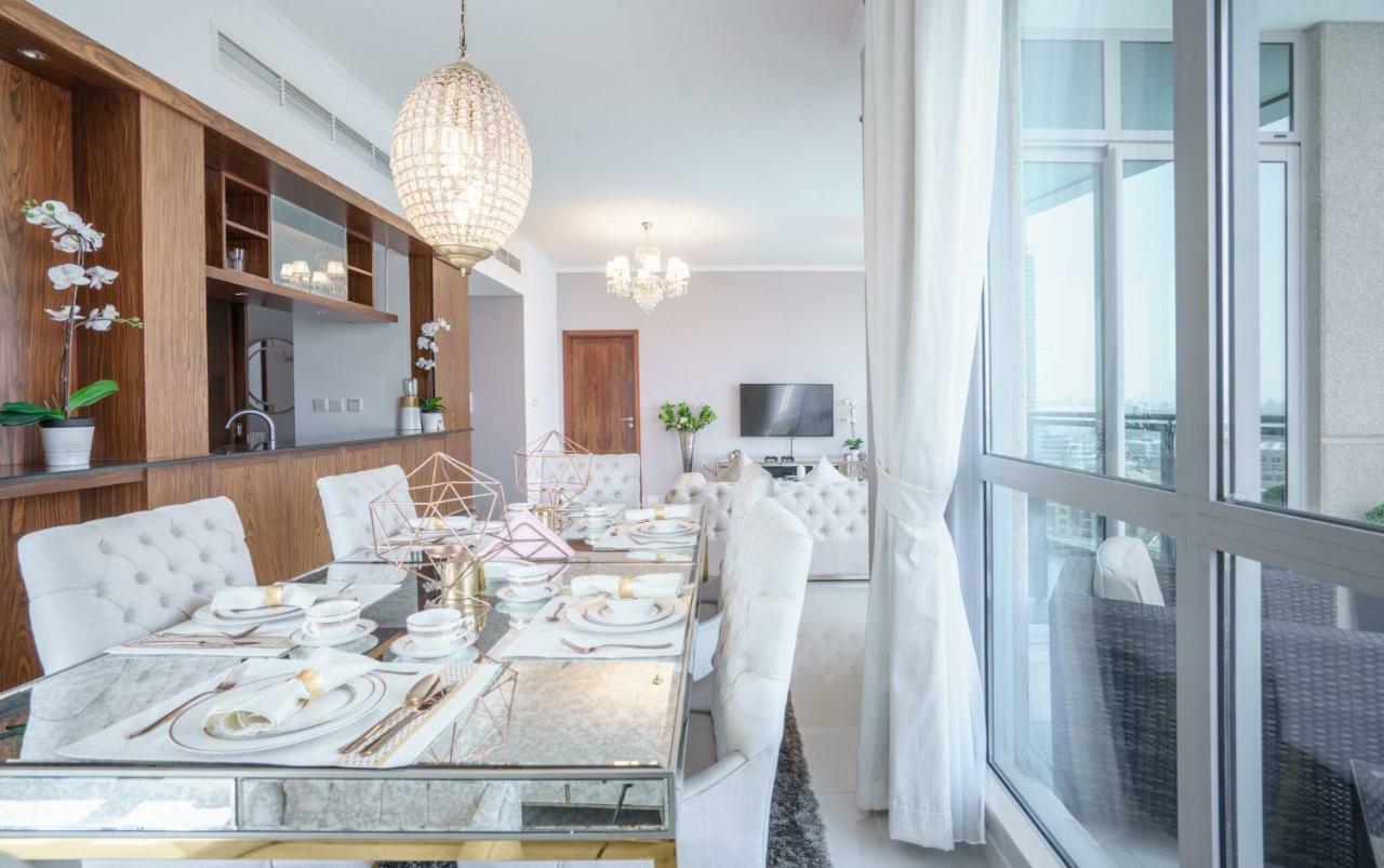 Elite Royal Apartment - Full Burj Khalifa & Fountain View - Premier - 2 Bedrooms & 1 Open Bedroom Without Partition Dubai Luaran gambar